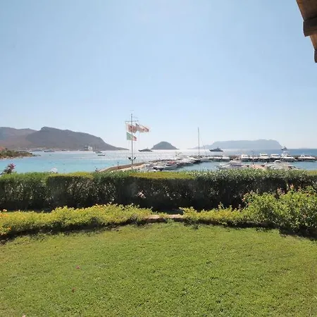 Feriehus Golfo Arnaci Sleeps 8 Air Con Golfo Aranci